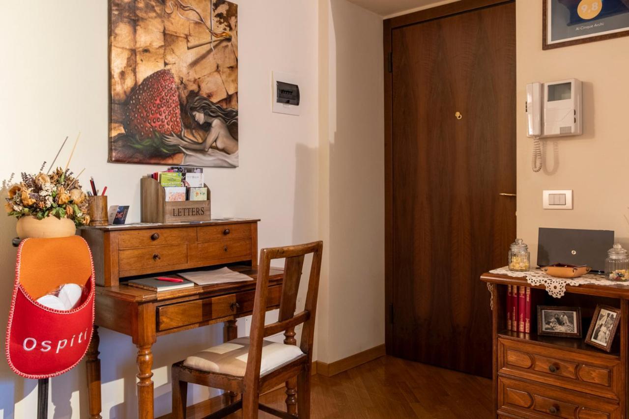 Ai Cinque Archi Apartment - Verona, Verona